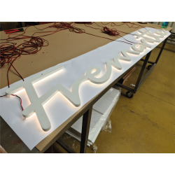 led letters